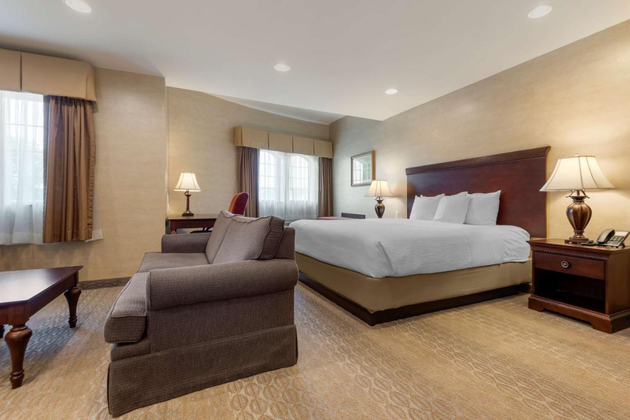 Best Western Plus Vineyard Inn And Suites Penn Yan Exterior foto